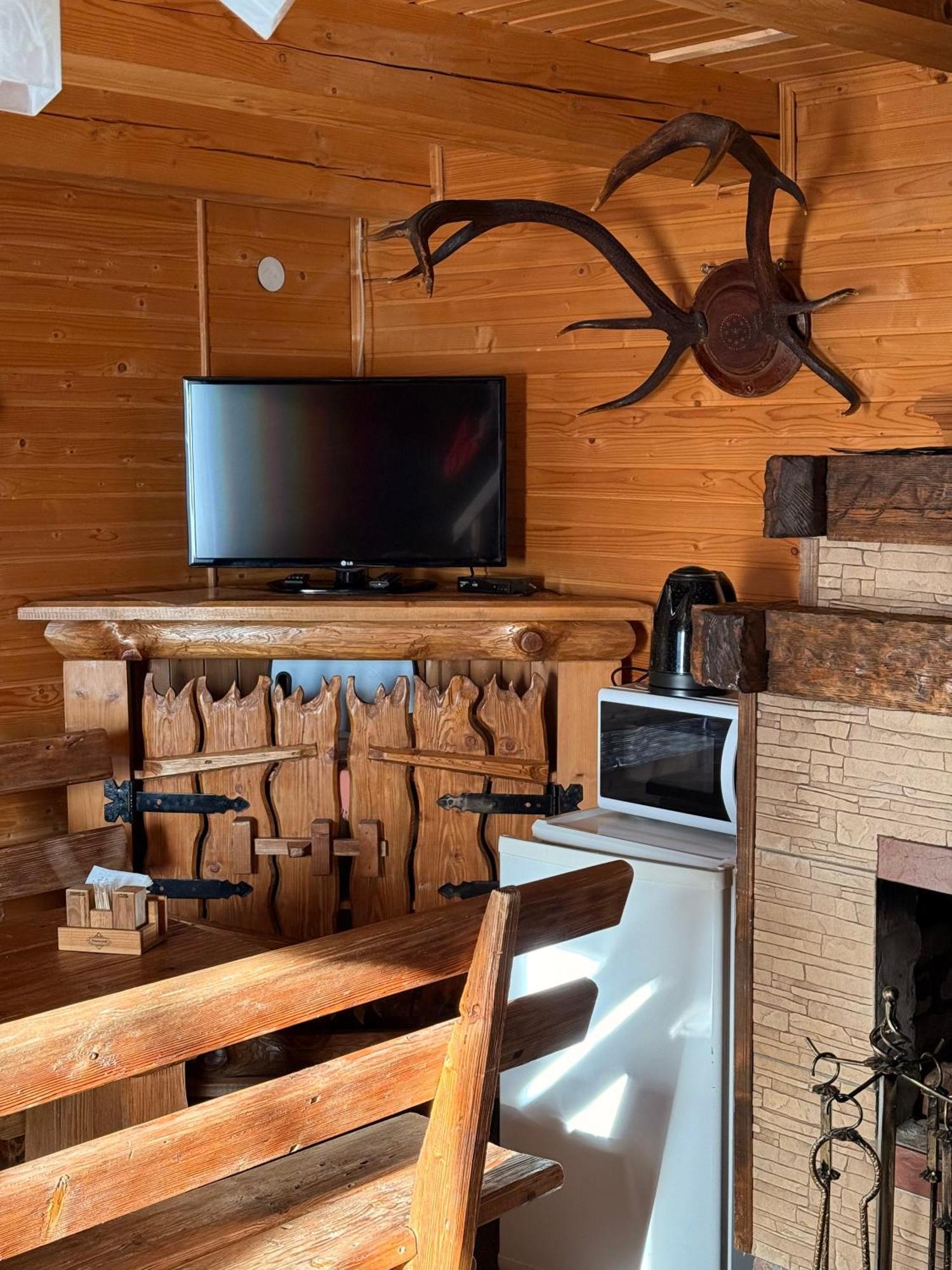 Hotel Водограй à Vorokhta Extérieur photo